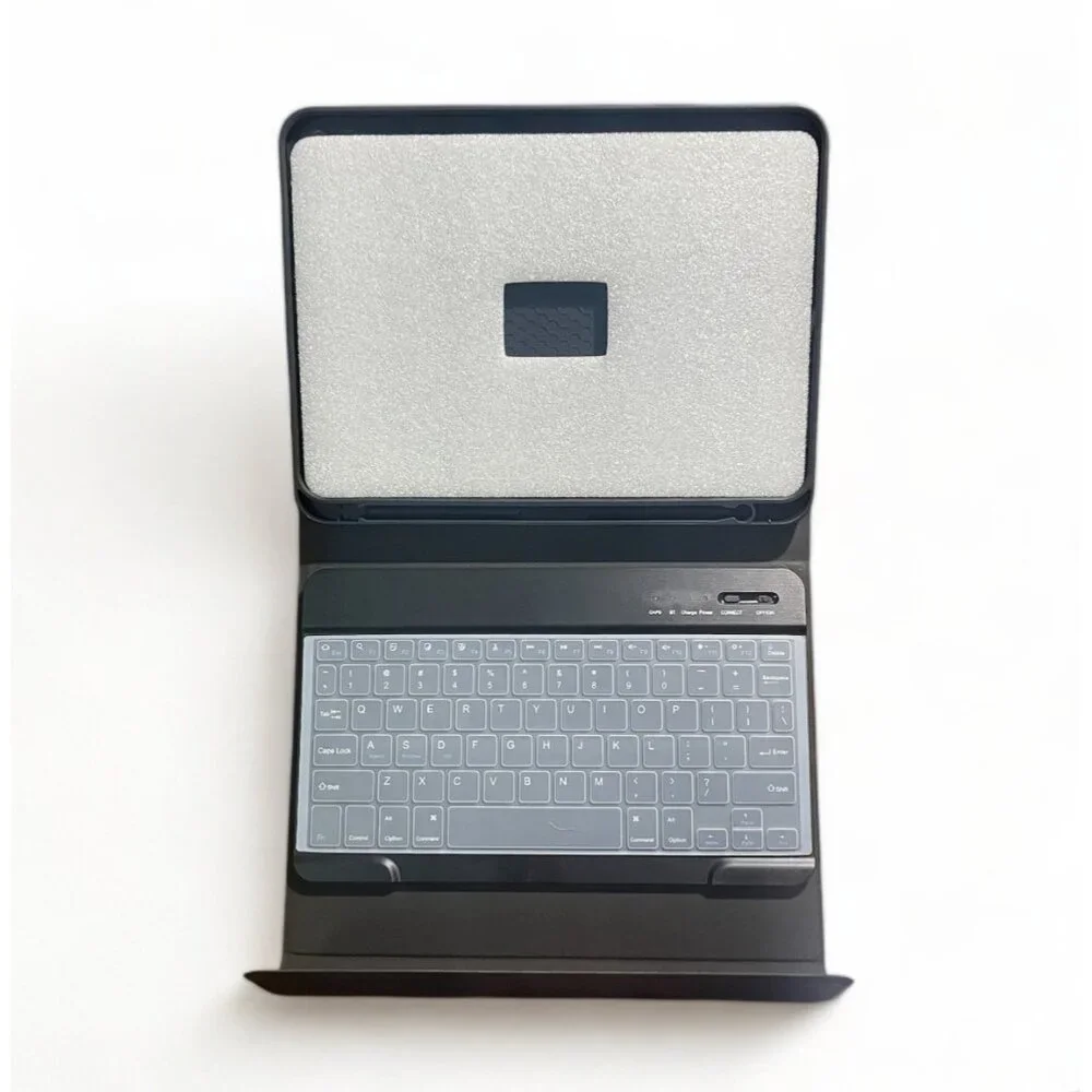 Keyboard Case for Apple iPad 2022 10.9, Wireless, USB Charging Cable, New
